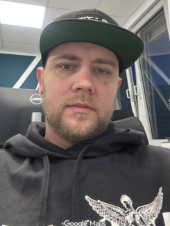 Dustin Groß